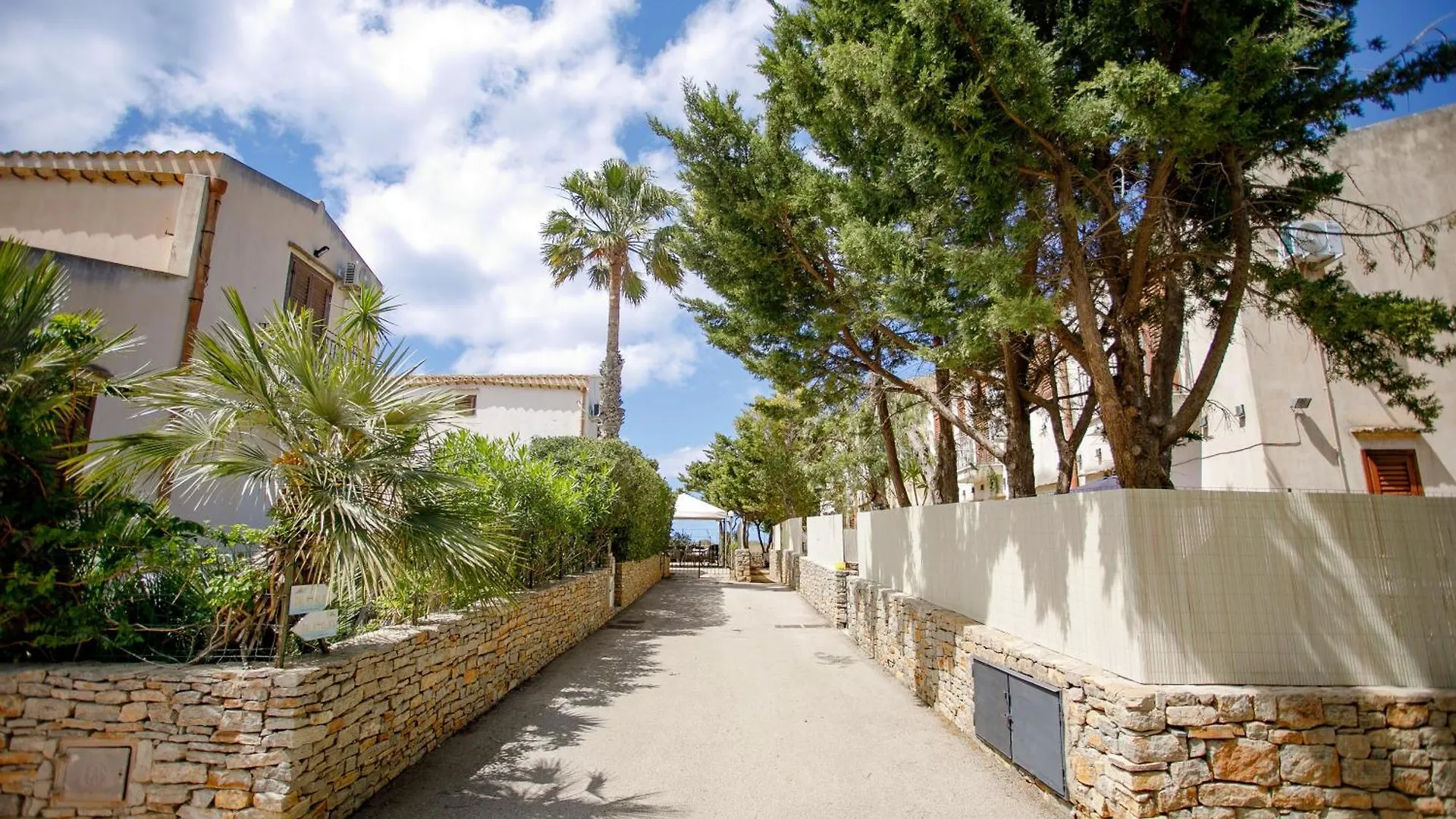 Sanvitotour- Residence Il Baglio San Vito Lo Capo Aparthotel