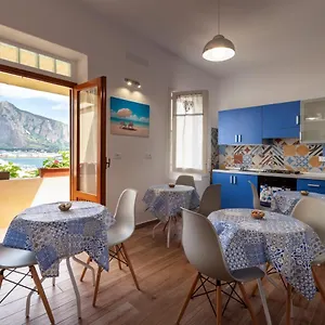  Frühstückspension Il Vecchio E Il Mare