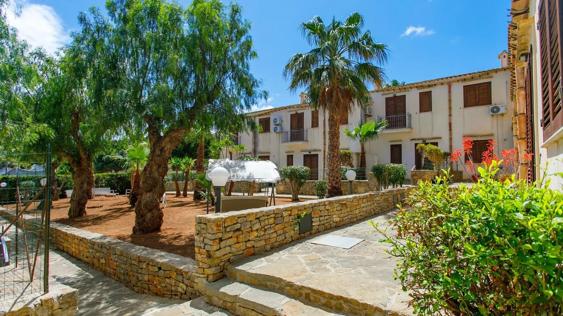 Sanvitotour- Residence Il Baglio Сан-Вито-Ло-Капо Апарт-отель